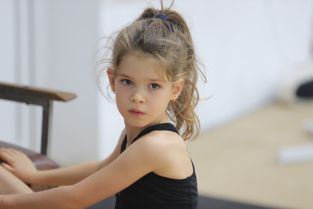 Grupa Baby Gym Pro Aktiv gimnastica ritmica dezvoltare copii