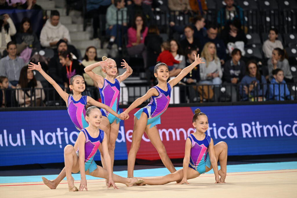 Campionatul National de gimnastica ritmica - ansamblu pro aktiv